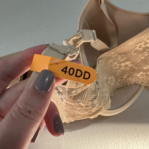 NWT Maidenform Nude Color Racerback Bra w/ Lace Detail 40DD - Picture 6 of 7